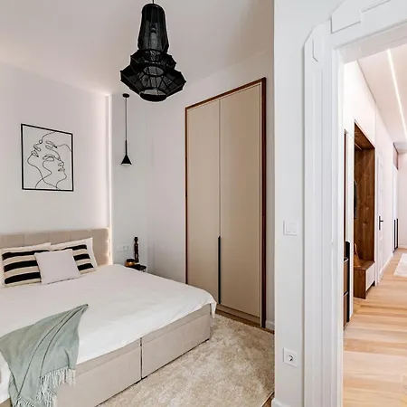 Onyx Oasis - Luxury 3 Bdrm 아파트