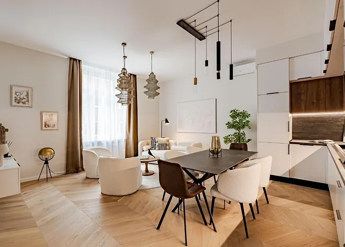 Апартаменты Onyx Oasis - Luxury 3 Bdrm *